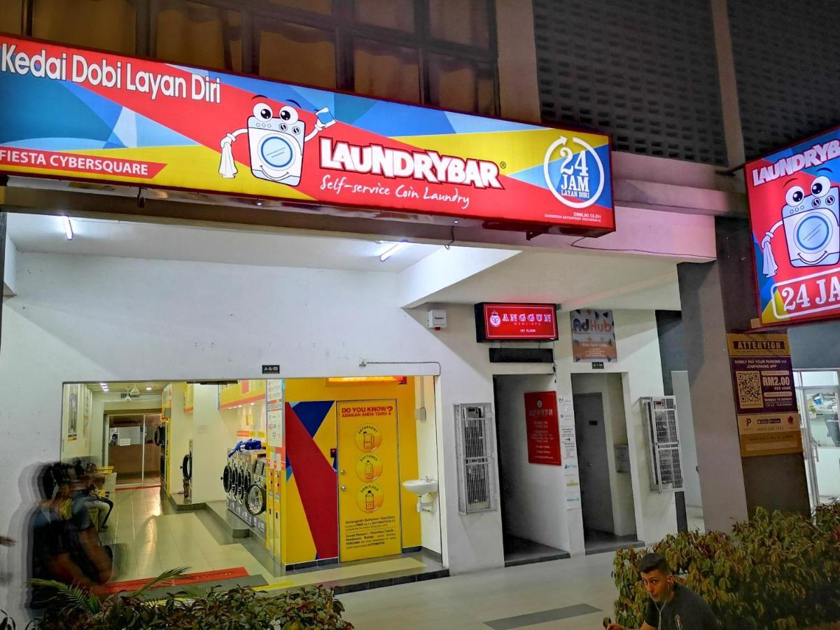 Cybersquare By Beestay Management Cyberjaya Ngoại thất bức ảnh